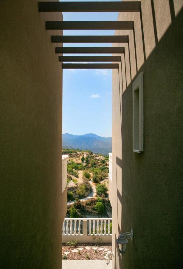 Archontiko Kiverniti Lefkara Bagian luar foto